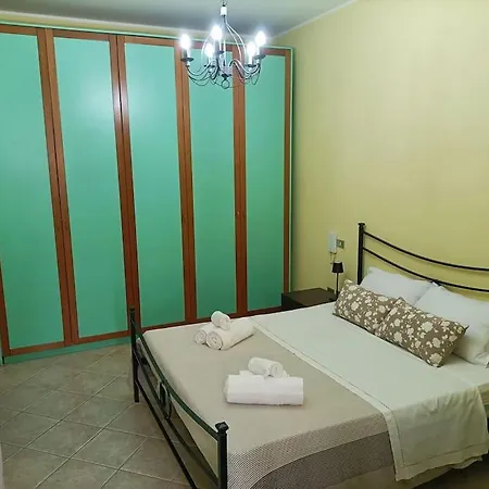 Casa Vacanze La Giara Apartamento *